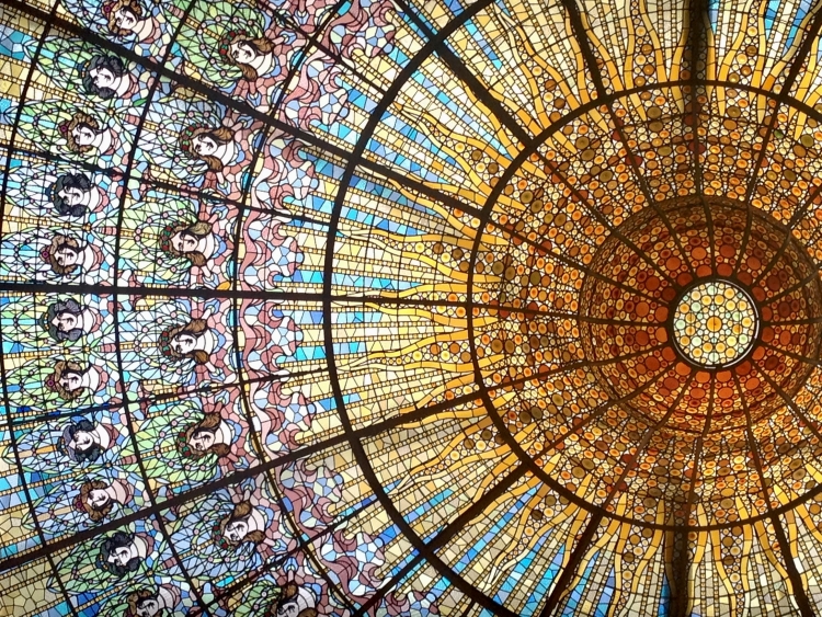 The stained glass ceiling in the Palau de la Música concert hall